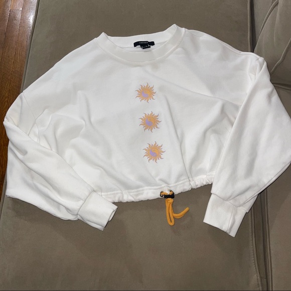 Forever21 Crop Sweatshirt - Picture 1 of 3